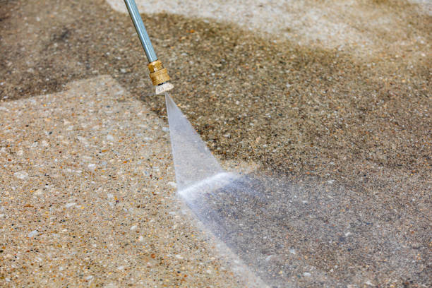 Best Pool Deck Cleaning  in Poland, OH